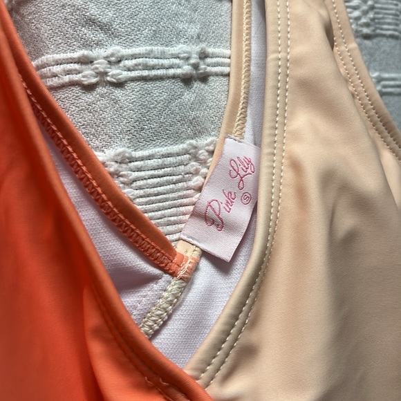 Colorblock One-Piece Swimsuit - Picture 4 of 5